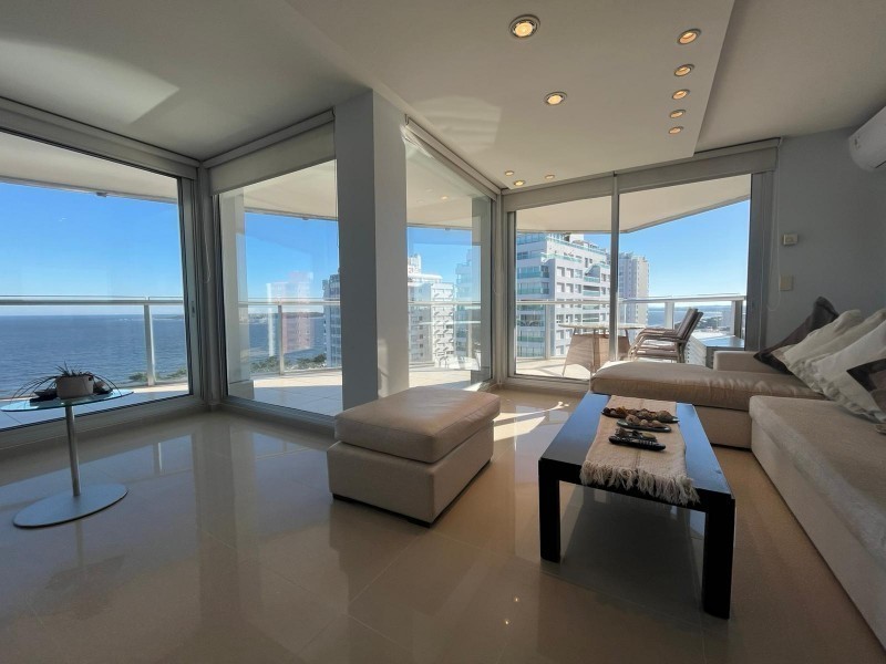 Apartamento en venta de 3 dormitorios en Mansa